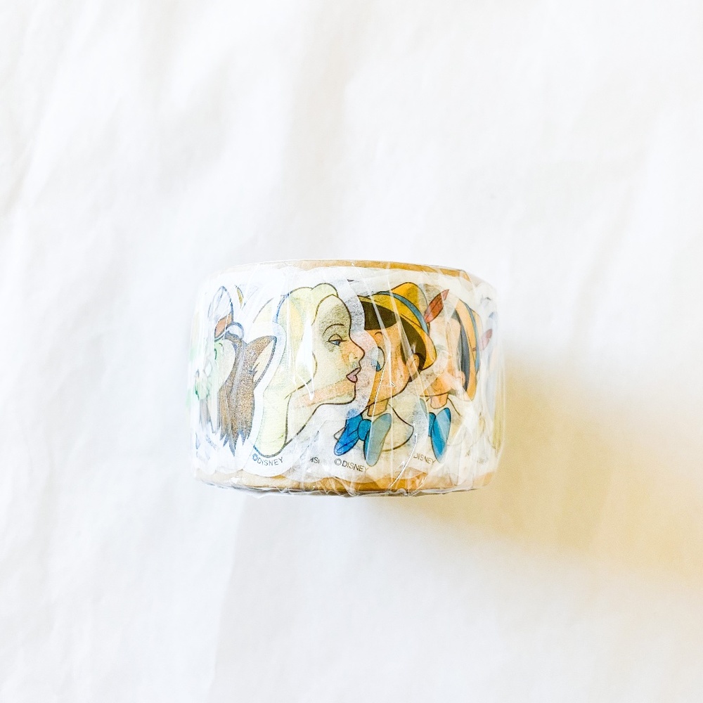 Disney Pinocchio Stickers Flakes Roll